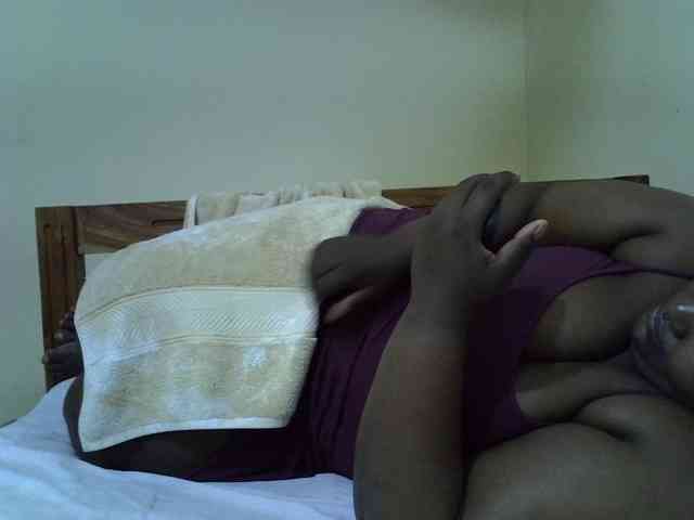AfricanBBw webcam
