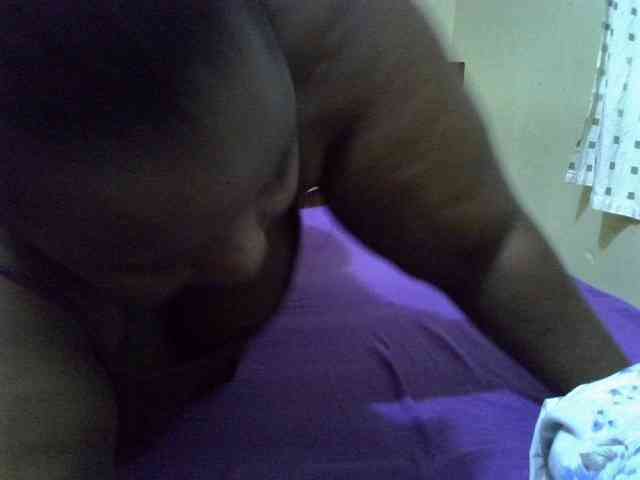 AfricanBBw webcam