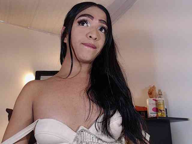 sofiaxdollxxx Live Webcam on BongaCams