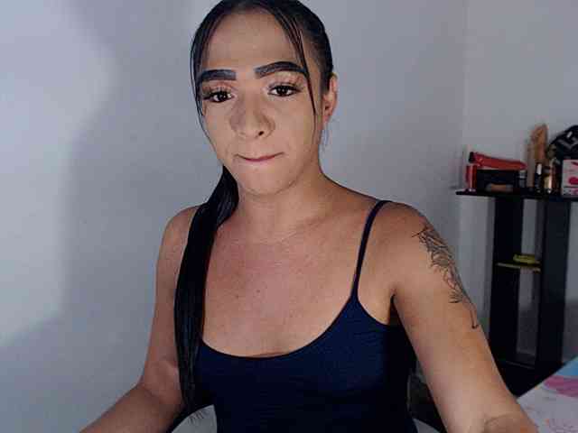 sofiaxdollxxx Live Webcam on BongaCams