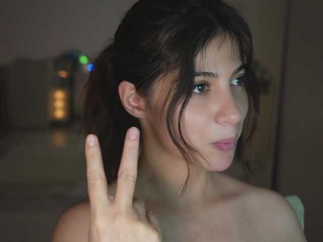 -catt- from BongaCams