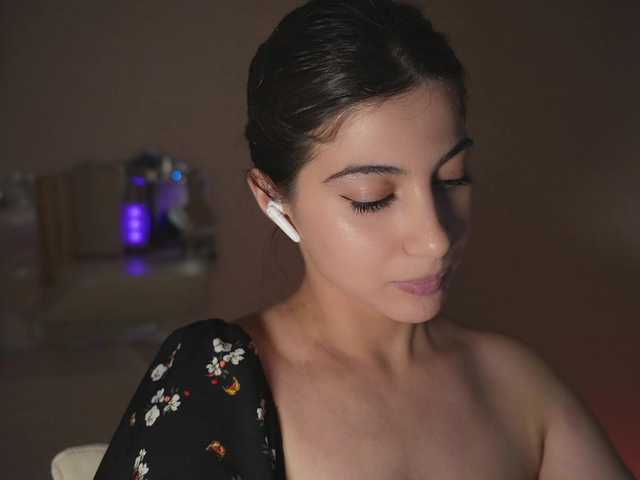 -catt-'s BongaCams show and profile