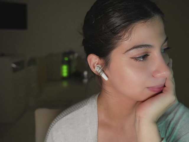 -catt-'s BongaCams show and profile