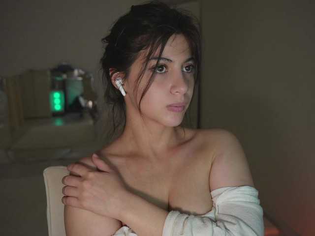 -catt-'s BongaCams show and profile