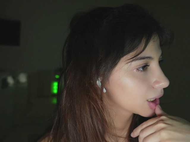 Sex chat gratuit in direct cu -catt- pe BongaCams