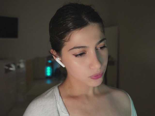 -catt-'s BongaCams show and profile