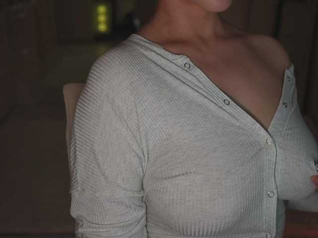 -catt-'s BongaCams show and profile