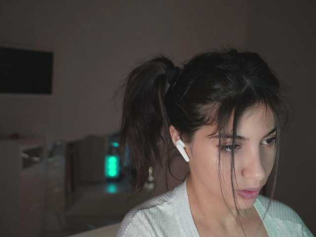 Sex chat gratuit in direct cu -catt- pe BongaCams