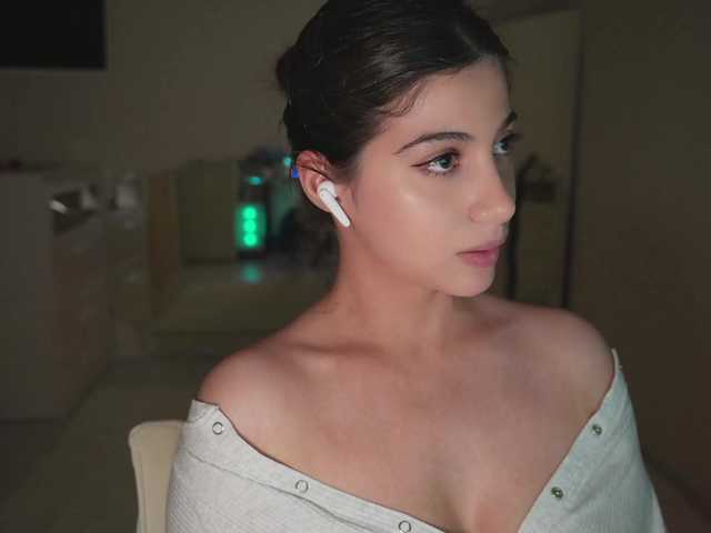 -catt-'s BongaCams show and profile