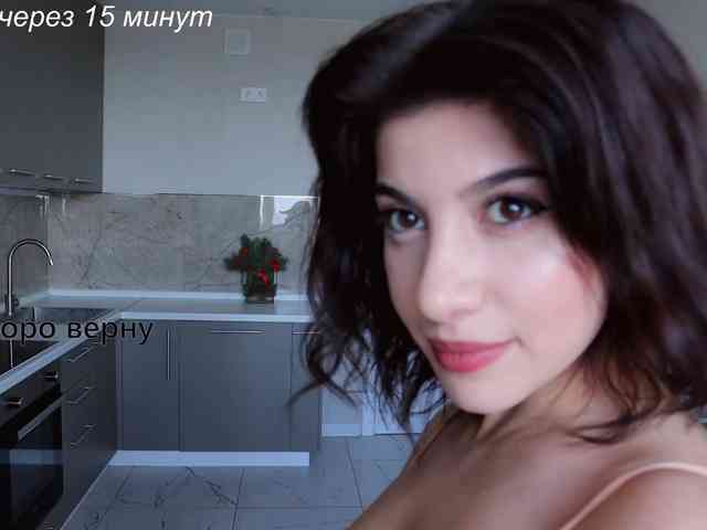 -Madi- webcam