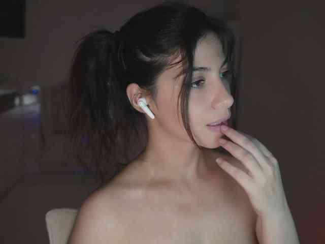 -catt- Live Webcam on BongaCams