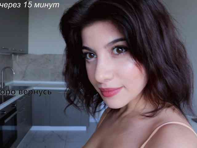 -Madi- webcam