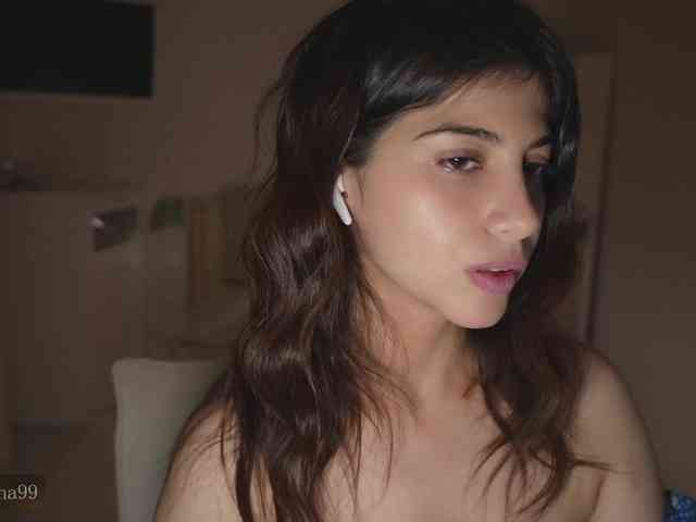 -Madi- webcam