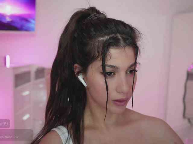 -Madi- webcam
