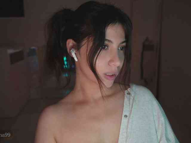 -Madi- webcam