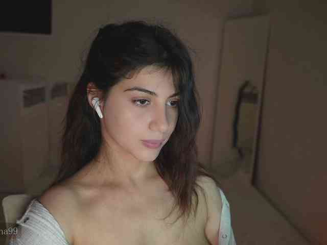 -Madi- webcam