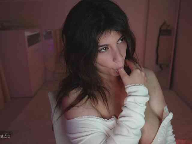 -Madi- webcam