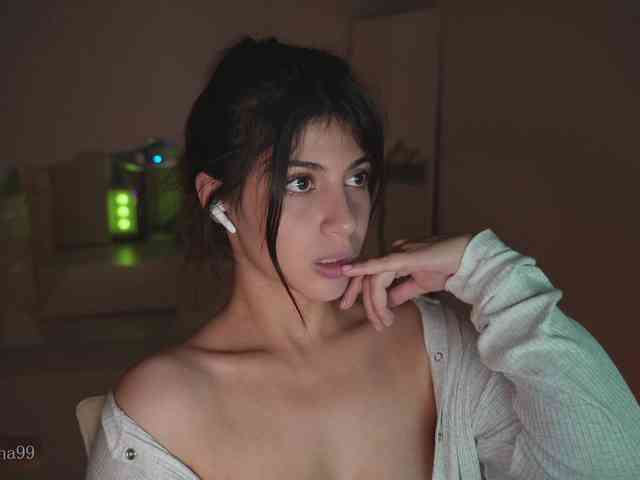 -Madi- webcam