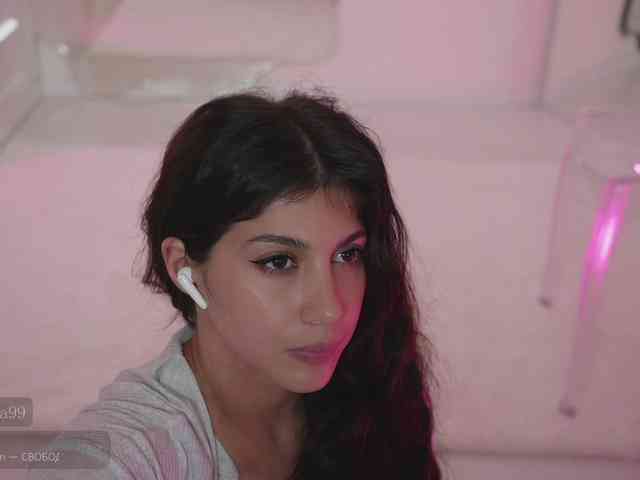 -Madi- webcam