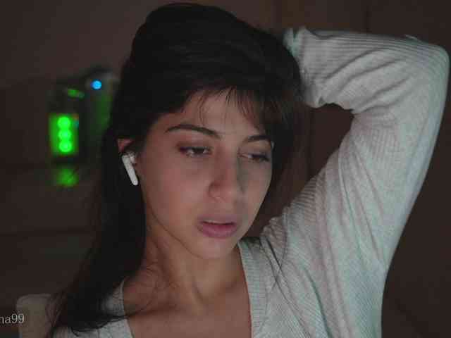 -Madi- webcam