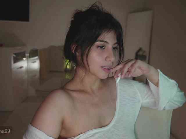 -Madi- webcam