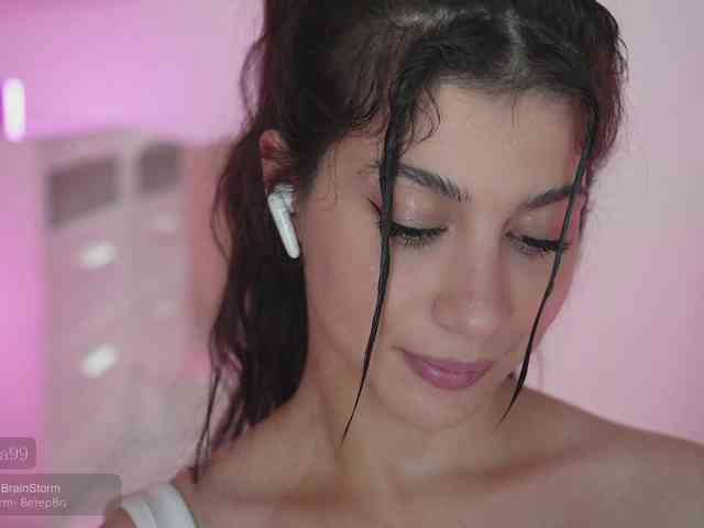 -Madi- webcam