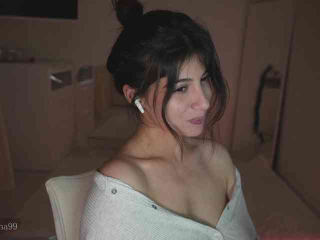 -Madi- webcam