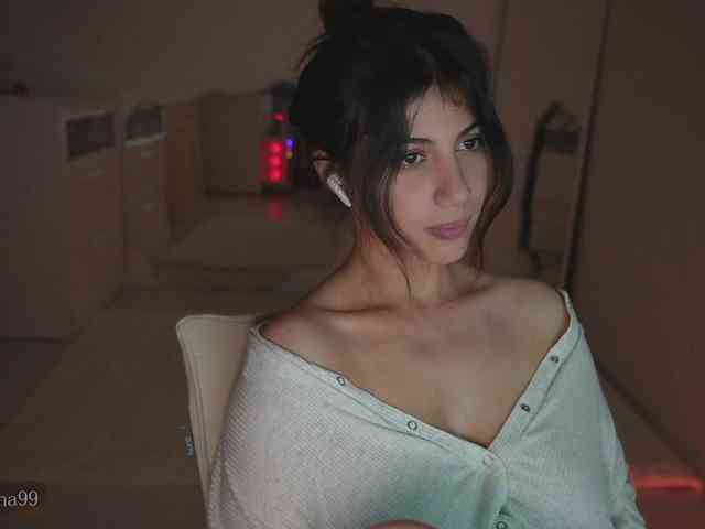 -Madi- webcam