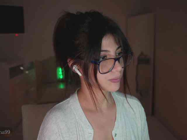 -Madi- webcam
