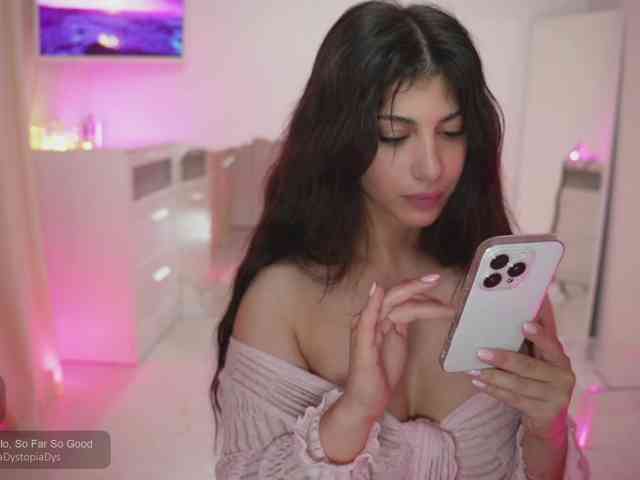 -Madi- webcam