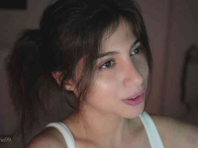 -Madi- webcam