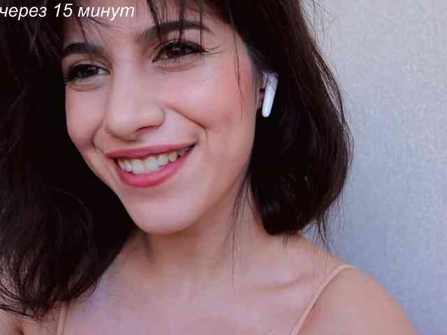 -Madi- webcam
