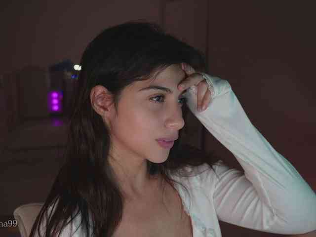 -Madi- webcam