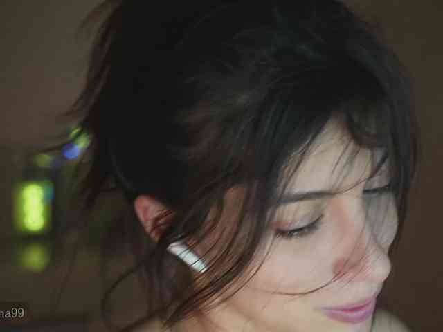 -Madi- webcam