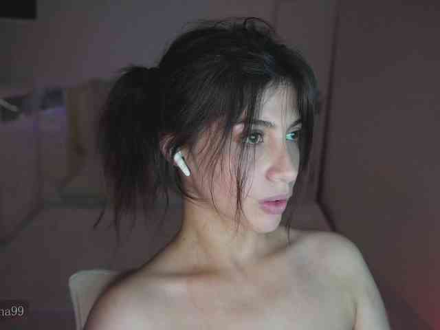 -Madi- webcam