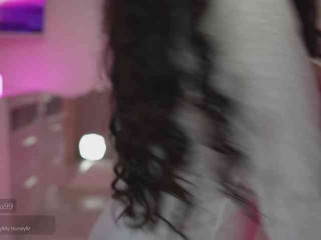 -Madi- webcam