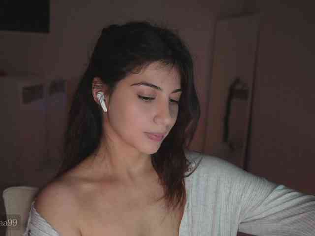 -Madi- webcam