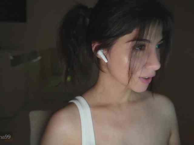 -Madi- webcam