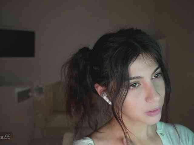 -Madi- webcam