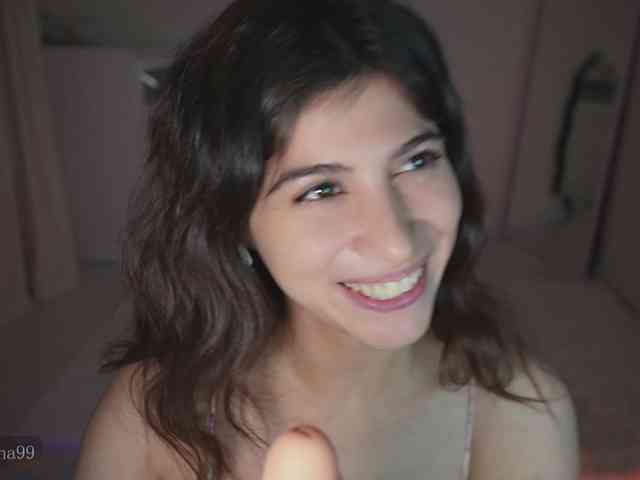 -Madi- webcam
