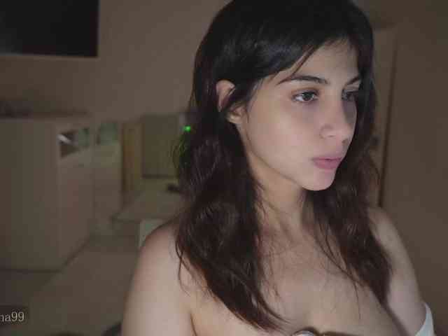 -Madi- webcam