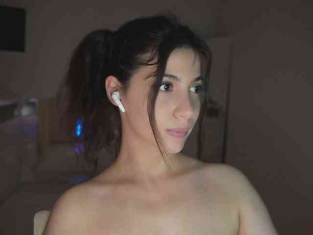 -catt- Live Webcam on BongaCams