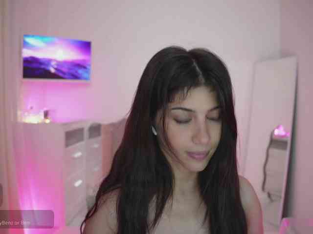-Madi- webcam