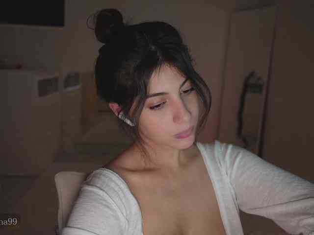 -Madi- webcam