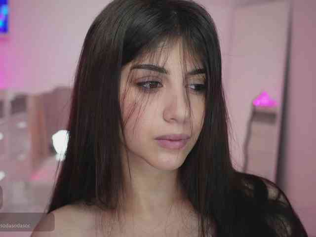 -Madi- webcam