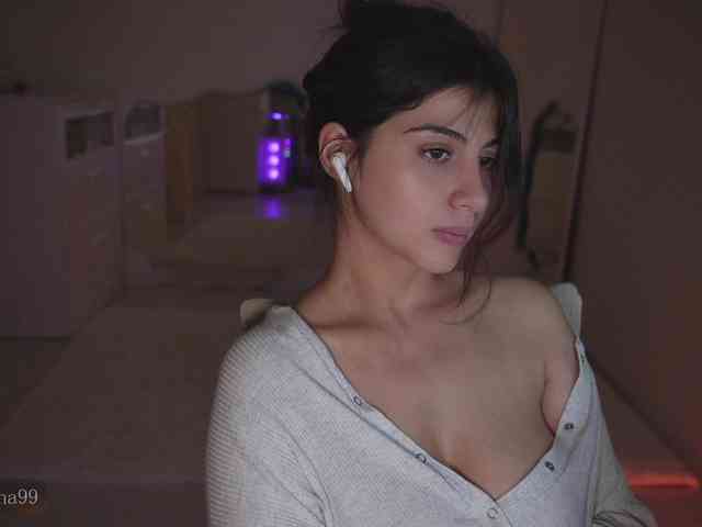 -Madi- webcam