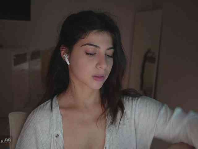 -Madi- webcam