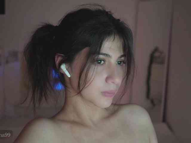 -Madi- webcam