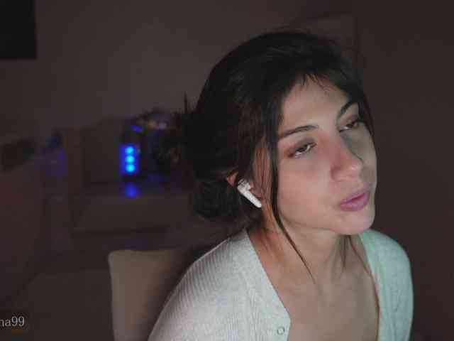 -Madi- webcam