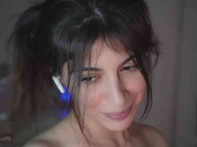 -Madi- webcam